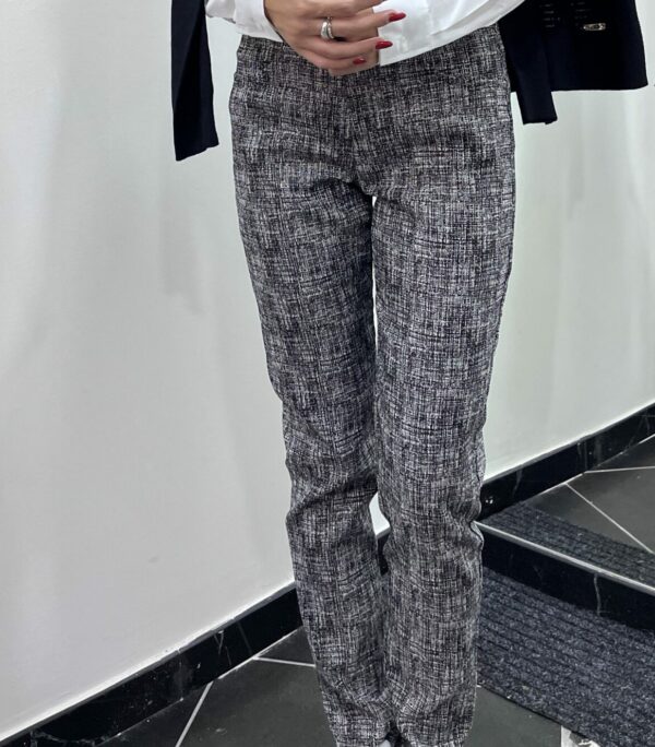 Pantalone effetto Bouclé - Made in Italy - immagine 4